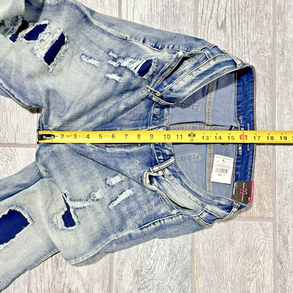 Ashley Stewart NWT Jeans Size 12 Ripped Edgy Skinny Medium Blue Wash Distressed - Picture 8 of 11